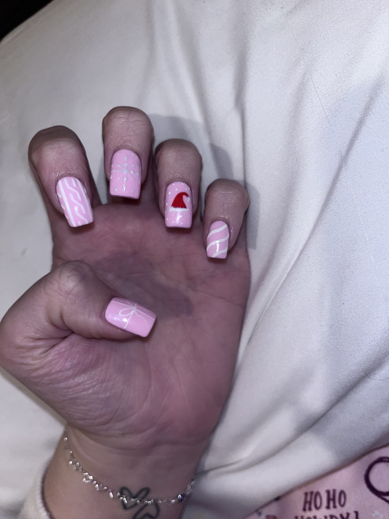 V Nail Spa nail photo 4