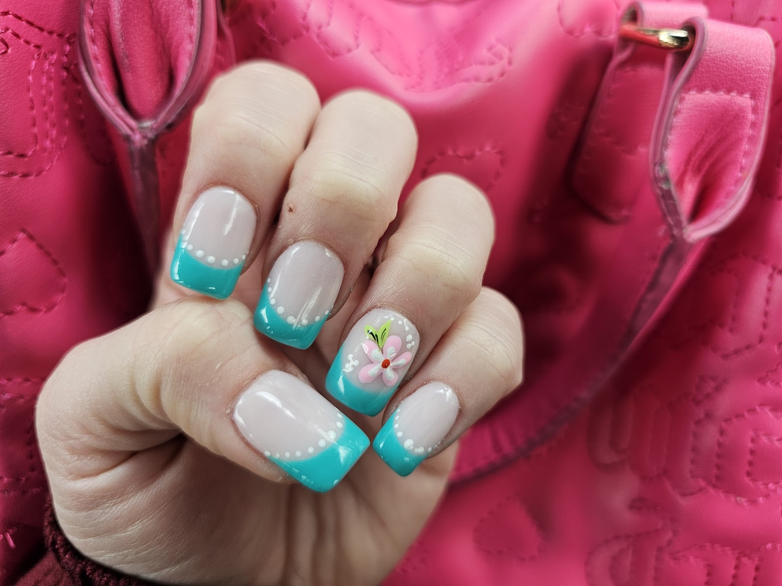 V Nail Spa nail photo 5